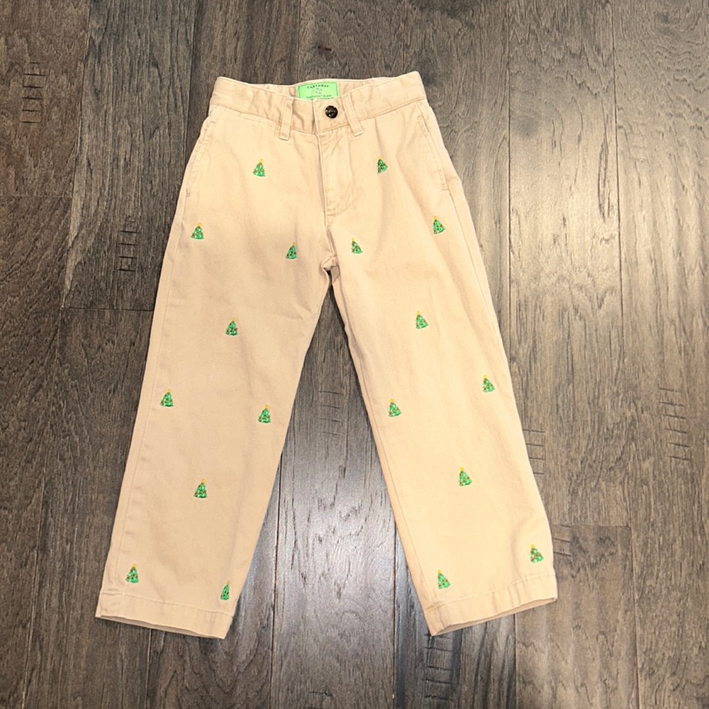 Castaway Nantucket Christmas tree embroidered khaki pants, size 4.